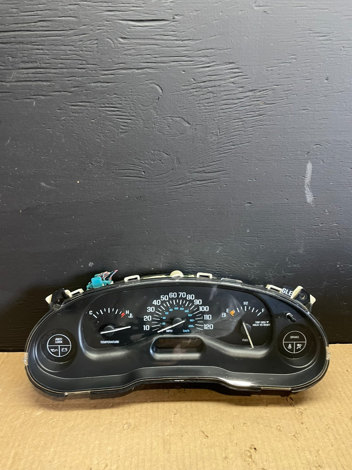 1999 2005 Buick Century Dash Speedometer Cluster Gauge ab7539 DG0