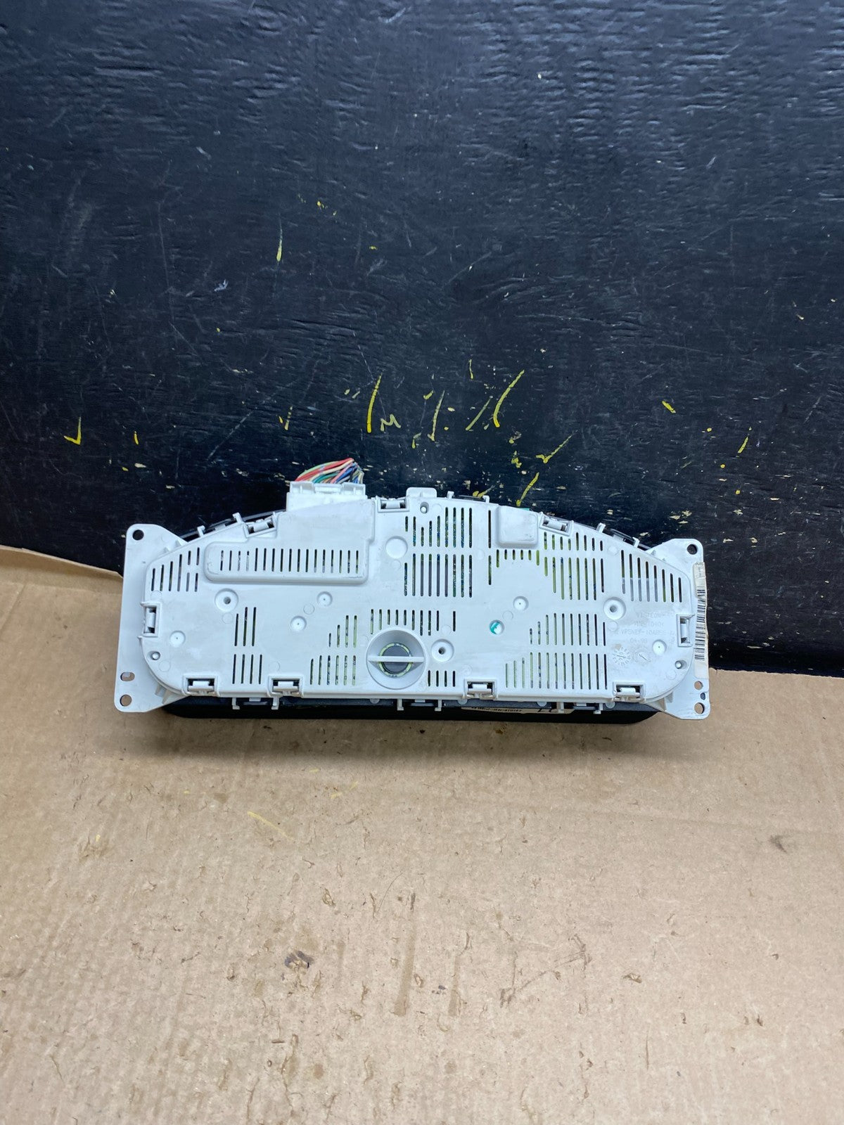 2005 Nissan Pathfinder Speedometer Cluster Gauge Z1793 DG4