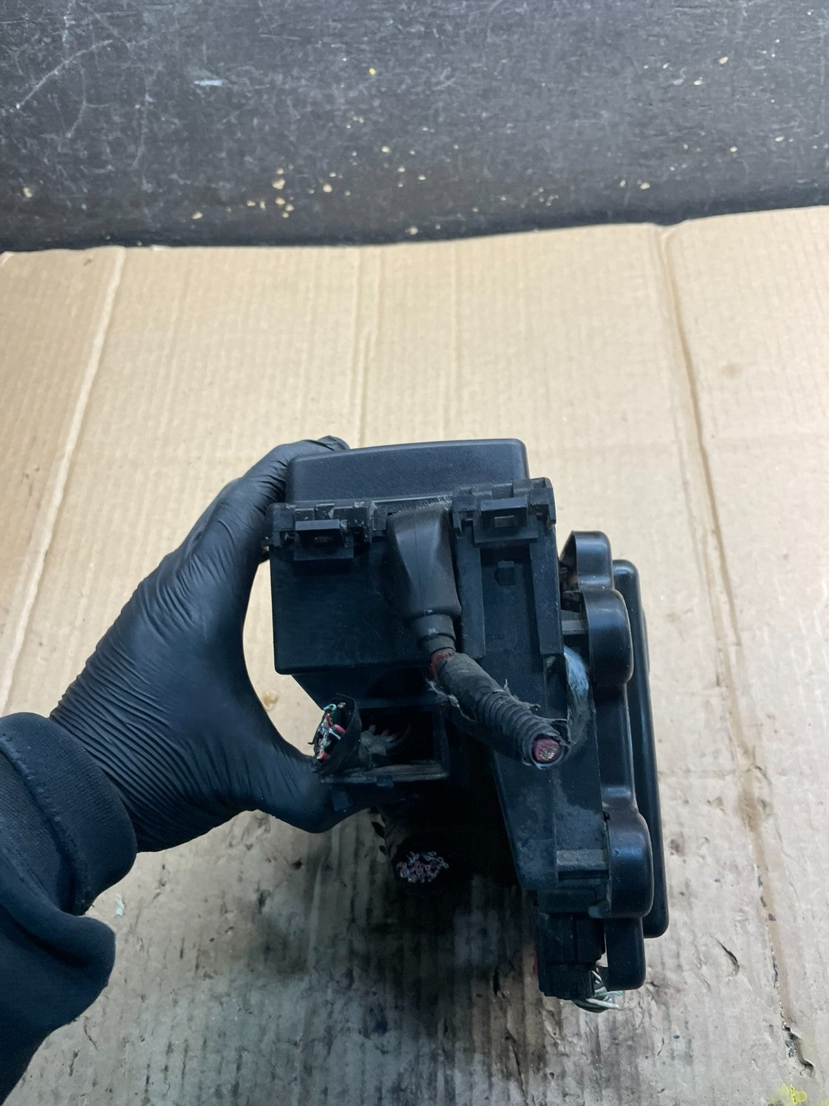 2007 Jeep Grand Cherokee Fuse Box Relay Panel OEM, X1075 DG3