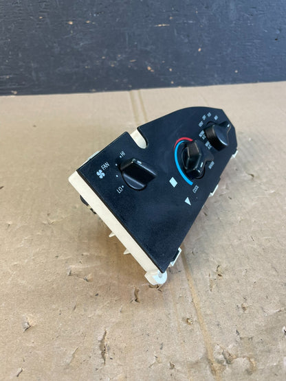 1997-2014 Ford Van Econoline E150 E250 Heater Climate Fan Control AD5958 DG1