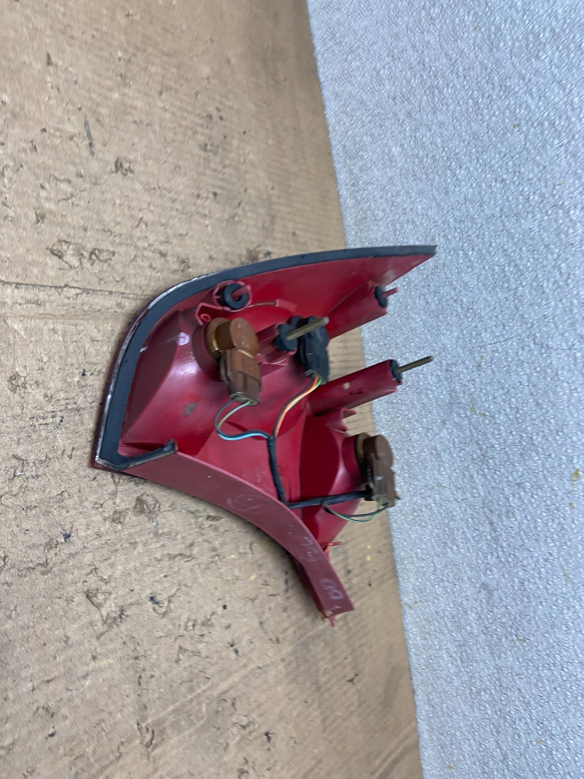 2000 to 2004 Ford Focus Left Driver Side Tail Light OEM AA8546 LK6