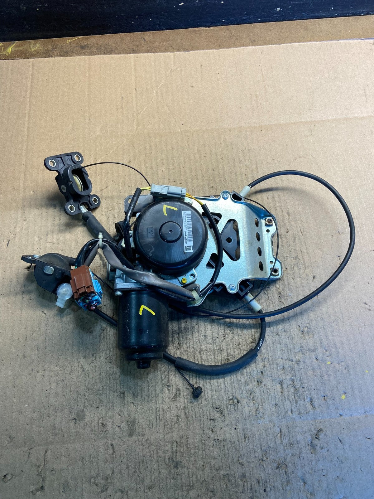 2005 - 2010 Honda Odyssey Rear Left Sliding Door Lock Actuator Motor z2053 DG2
