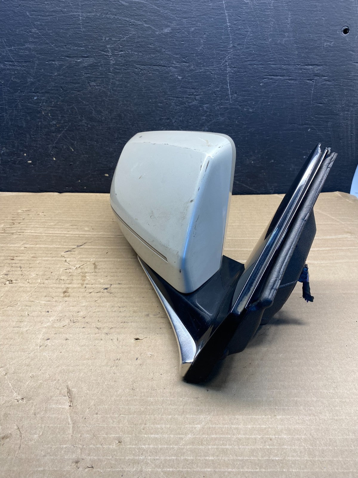 2016 to 2019 Cadillac XTS Right Passenger Side Door View Camera Mirror AF0083 DW2