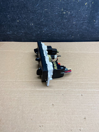 1999 to 2003 Ford Expedition F150 A/C Climate Control AG5032 DG2