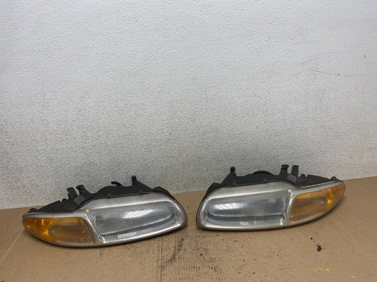 1996-2000 Chrysler Sebring Left+Right Side Halogen Headlights OEM Q16870