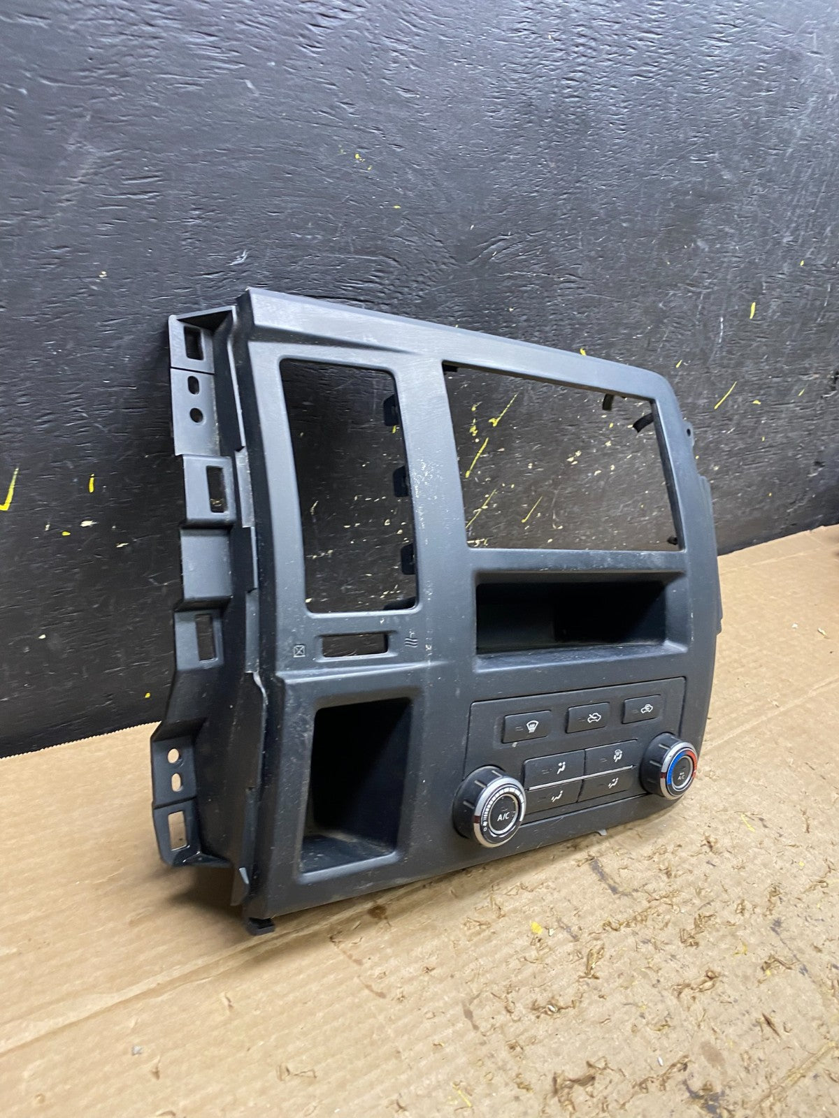 2012-2021 Nissan NV2500 NV3500 Radio Bezel Center Trim Climate Control X1239  DG1