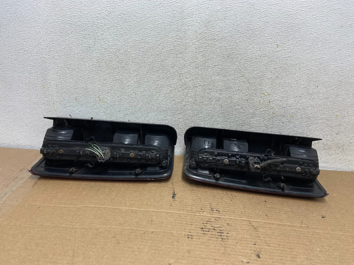 2007 - 2011 Dodge Nitro Left+Right Side Tail Lights AH4074 DW10