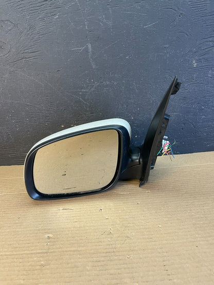 2015 to 2021 Kia Sedona Left Driver LH Side Door Mirror AE8646 DG7