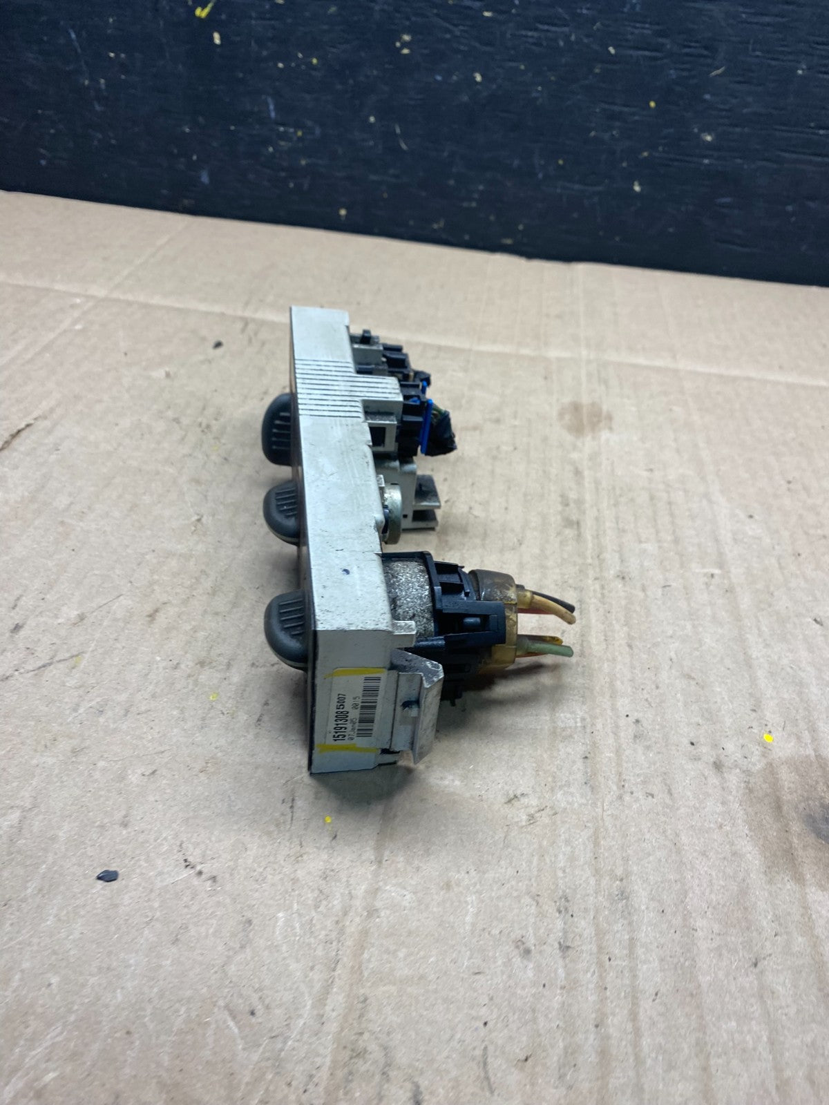 2001 - 2007 GMC Chevrolet Express 1500 Climate Control A/C P2019 DG2