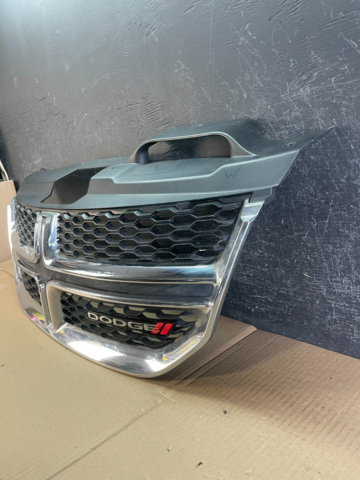 2011 to 2018 Dodge Journey Front Upper Chrome Grill Grille ae3526 DG1