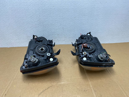 2004 2005 2006 Toyota Highlander Headlights Left+Right Side AC8425 DW9