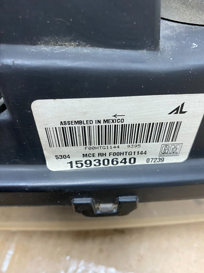 2006 2009 Chevrolet Trailblazer Right Headlight Flush Half Grille Bar AE6134 DW10