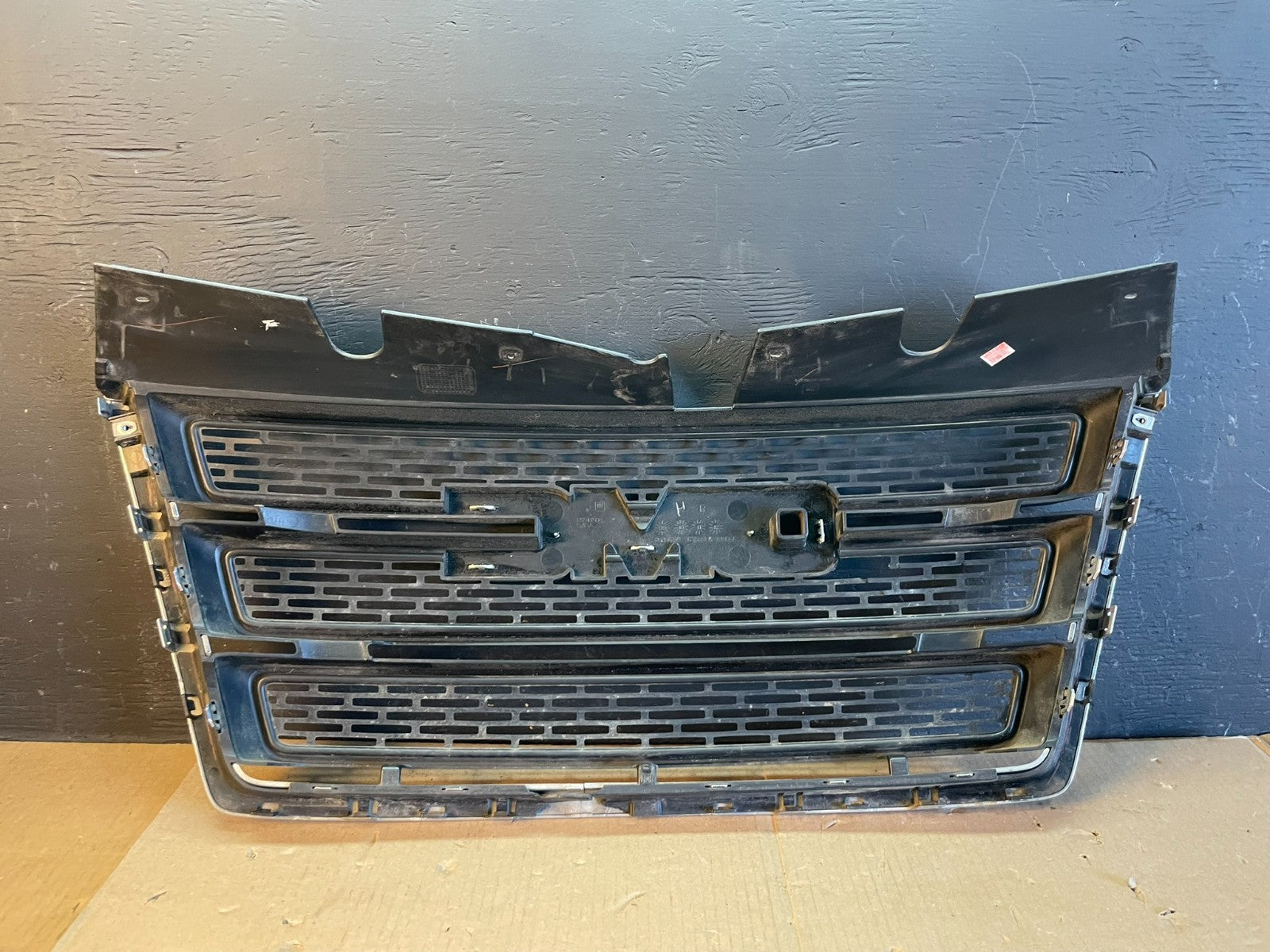 2010 to 2015 Gmc Terrain Front Upper Grill Grille Aftermarket AB7886 DG5