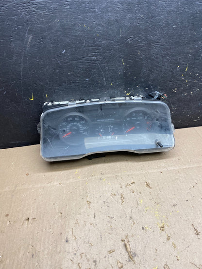 2006 to 2011 Ford Crown Victoria Speedometer Cluster Gauge u4988 DG0