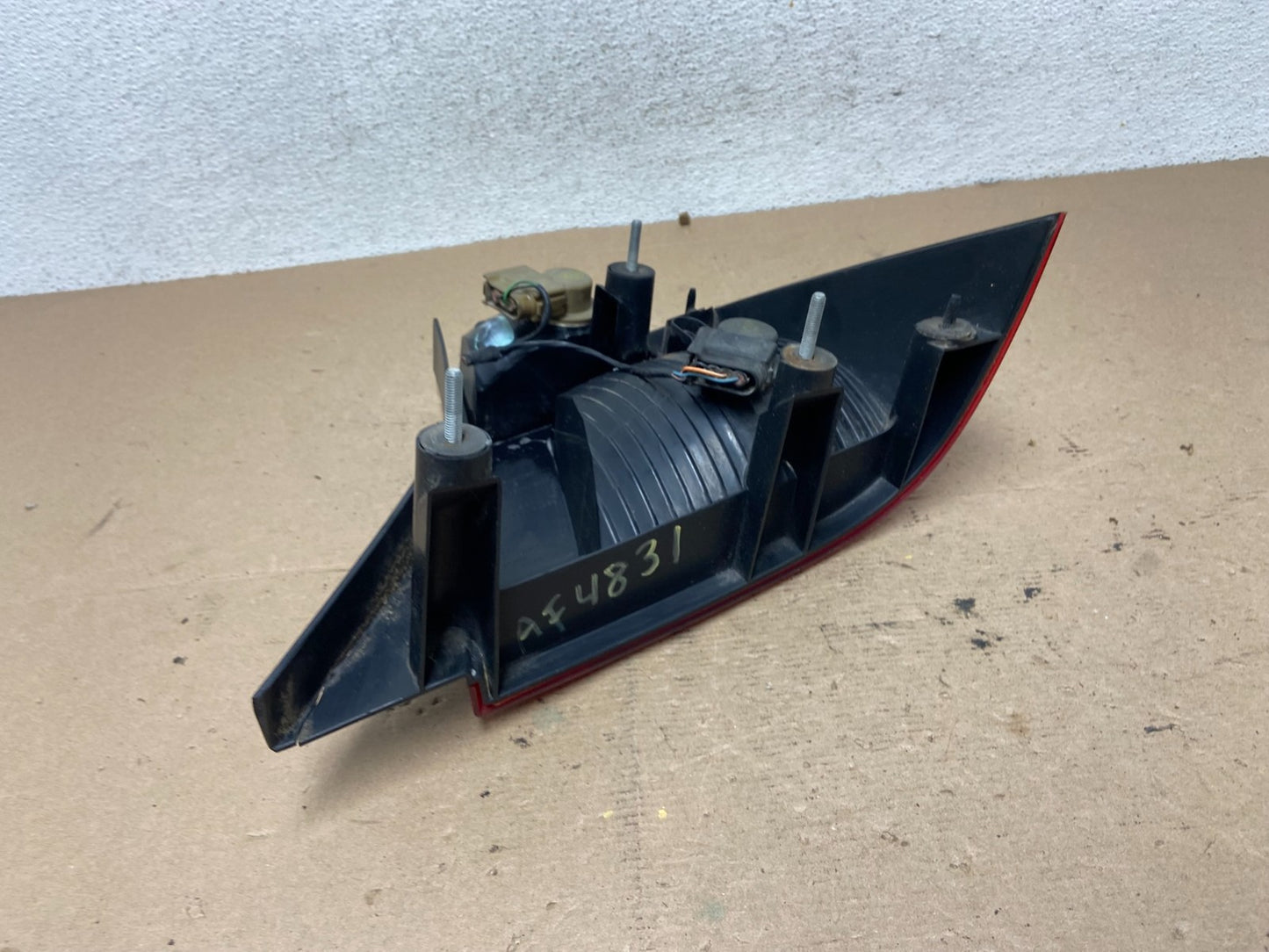 2005 2006 2007 Ford Focus Sedan Left Driver Side Tail Light AF4831 LK4