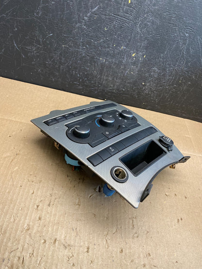 2005 to 2007 Jeep Commander Grand Cherokee A/C Climate Control Bezel ac6531 DG2