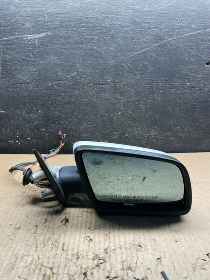 2004 - 2006 BMW 5-Series 525i 530i right Driver RH Door View Mirror V8862 DG11