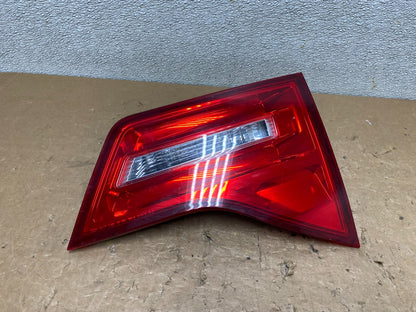 2007 2008 2009 Acura Mdx Right Passenger Rh Side Inner Tail Light Oem V6079 DW0