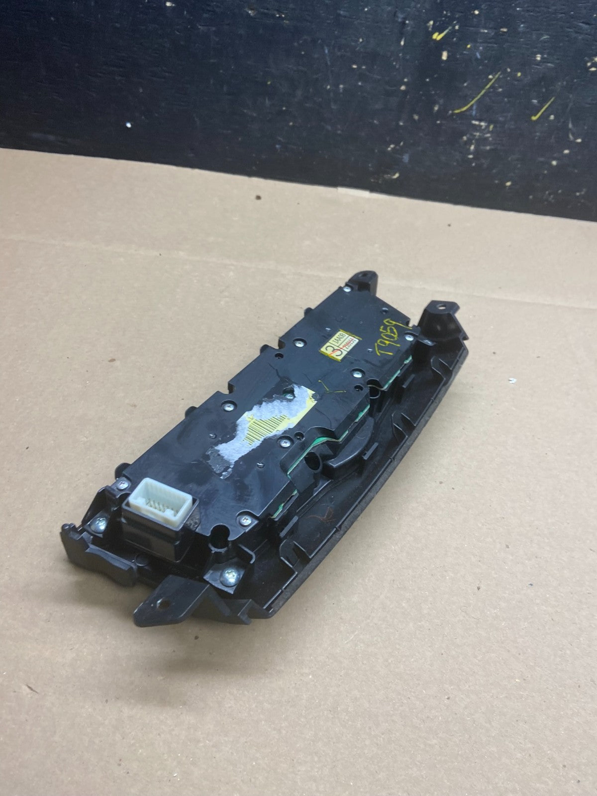 2009 - 2014 Nissan Murano AC Air Temperature Climate Control Panel t9059 DG4
