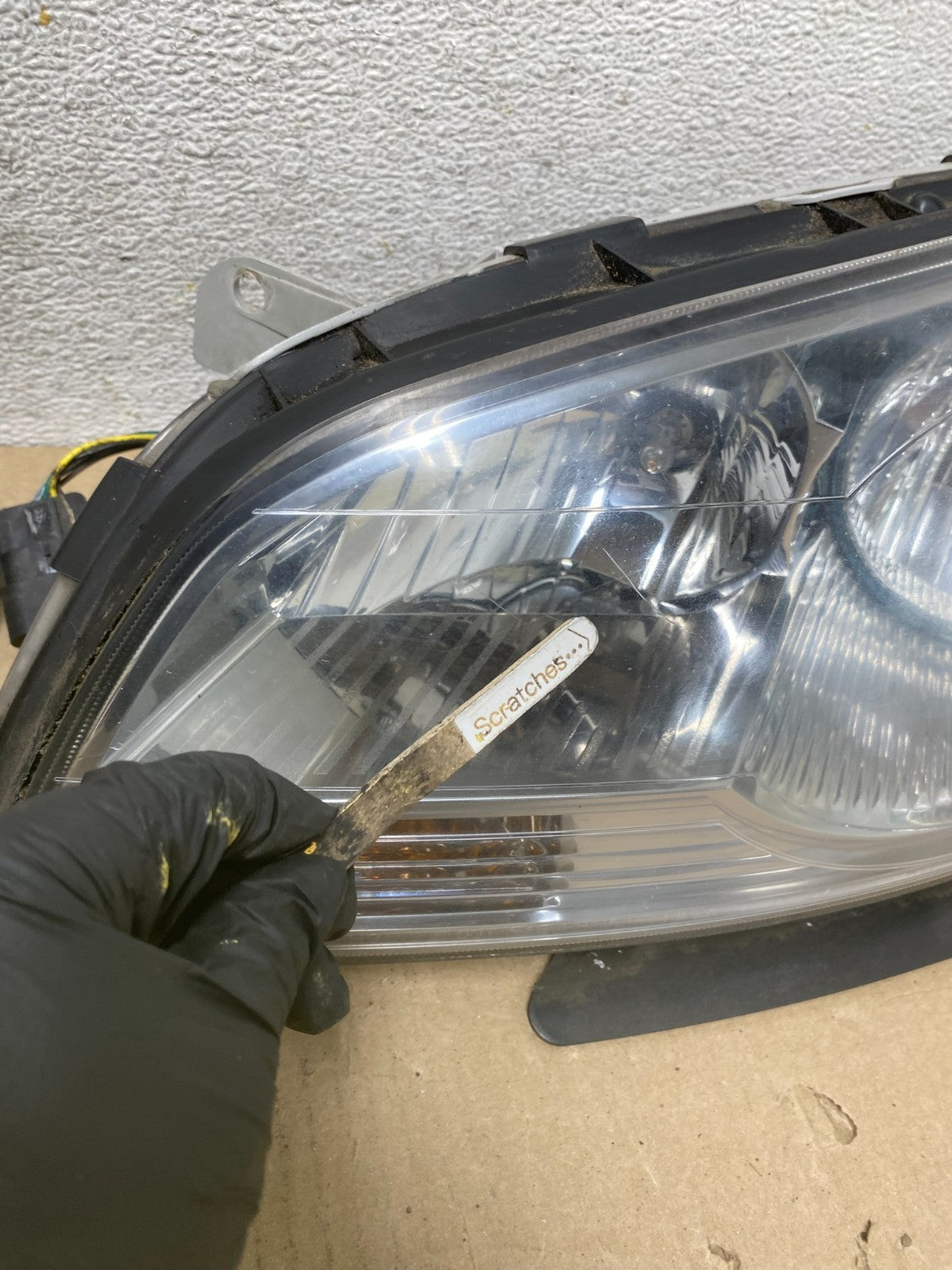 2008 to 2012 Chevrolet Malibu Left+Right Side Set Headlights AH6844 DW3