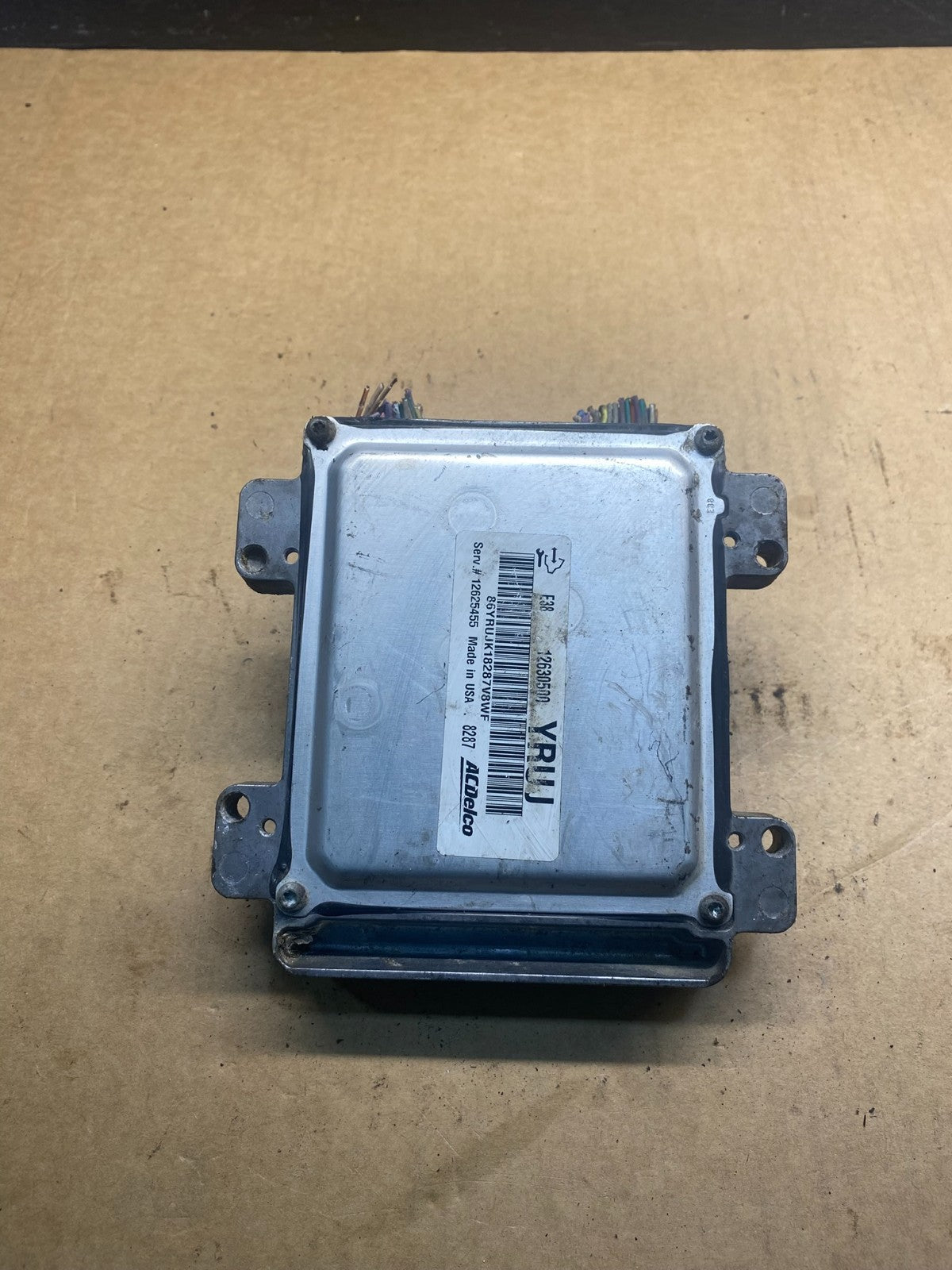 2009 Chevrolet Silverado Engine Control Module ECM ECU AH7178 DW1
