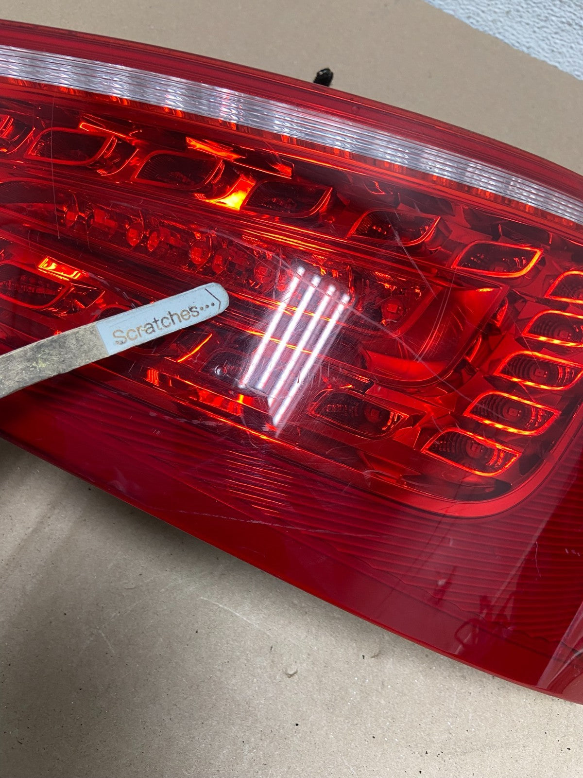 2009 to 2012 Audi Q5 Right Passenger RH Side Tail light AG6617 DW3