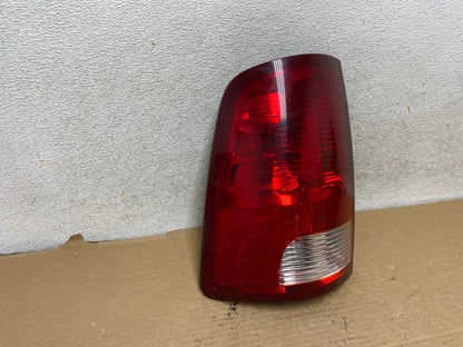 2010 to 2018 Dodge Ram 1500 Left Driver LH Side Tail Light AH8112 DW1