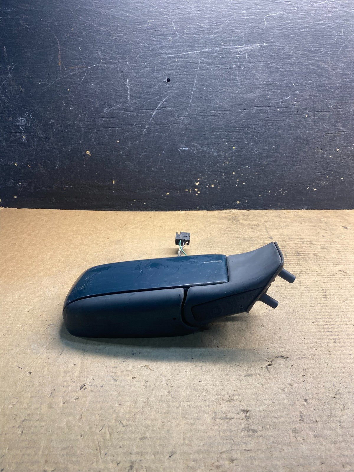 1998 to 2004 Volvo C70 Right Passenger RH Side View Door Mirror OEM AA2959  DG3