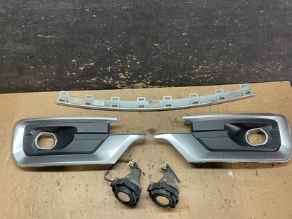 2013 to 2016 GMC Acadia Front Bumper Left+Right Set Grille Cover Z3371 DG10