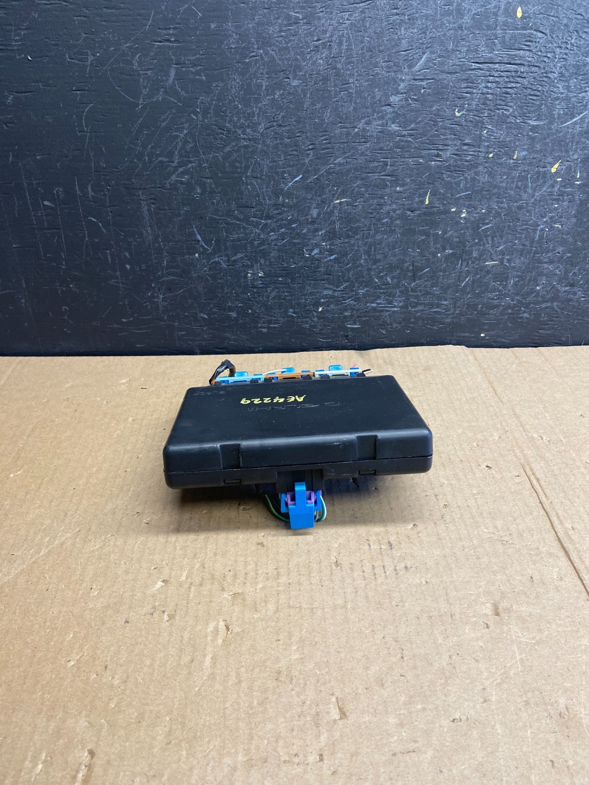 2003 - 2006 Chevrolet Avalanche Silverado Body Control BCM Module AE4229 DG0