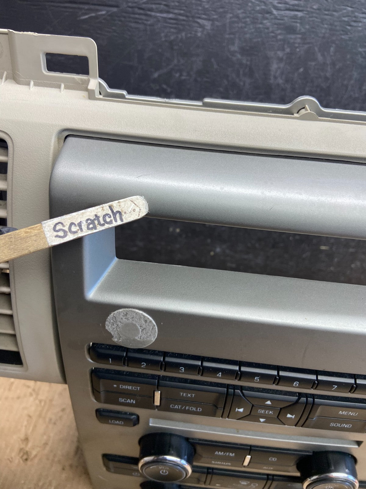 2010-2012 Ford Flex Heater Climate Control Radio CD Control Dash Bezel AF1611 DG1