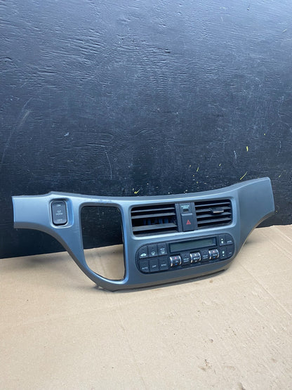 2005 to 2010 Honda Odyssey  Radio Climate Control Dash Trim Bezel R8774 DG1