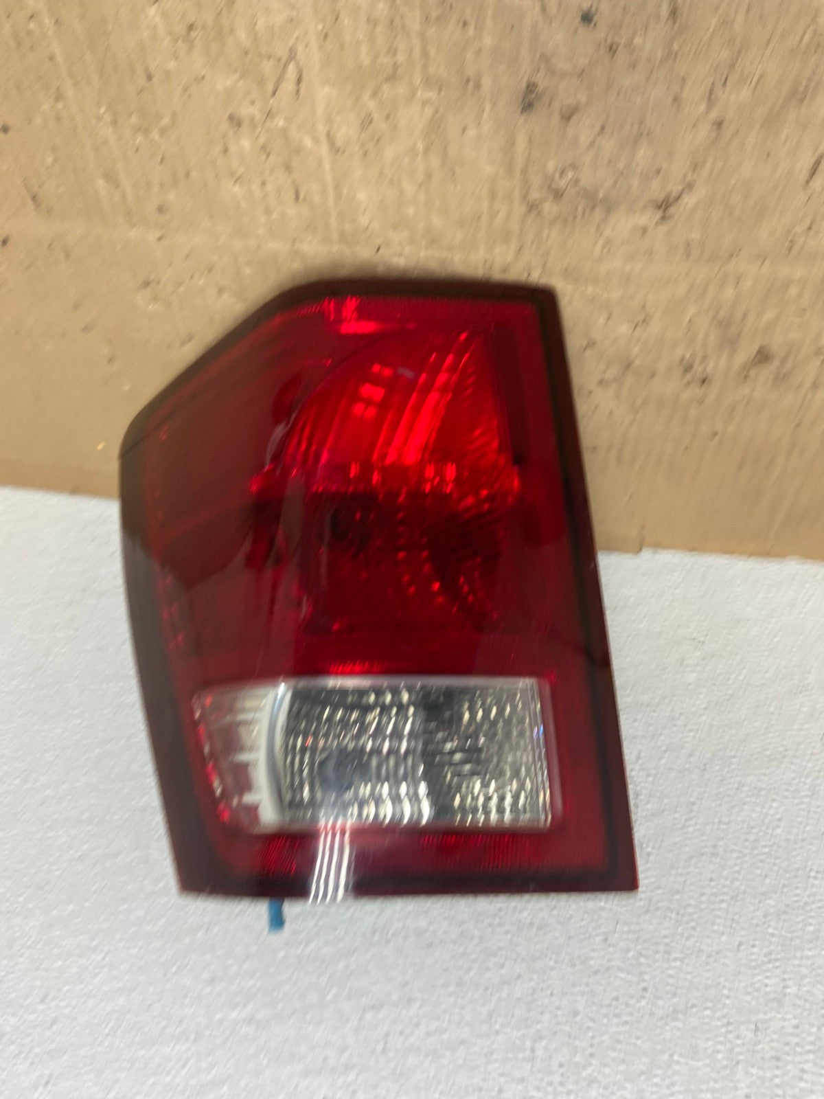 2007 2008 2009 2010 Jeep Grand Cherokee Left Driver Lh Tail Light Oem AC0245 LK0