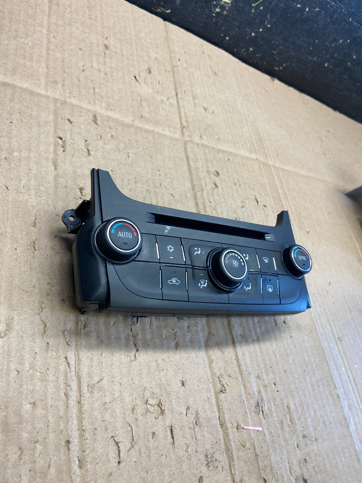 2013 Chevrolet Malibu AC Heat Temperature Climate Control Oem AA7978 DG1