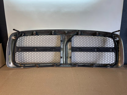 2002 2003 2004 2005 Dodge Ram 1500  Upper Front Grill Grille AH0072 DG3