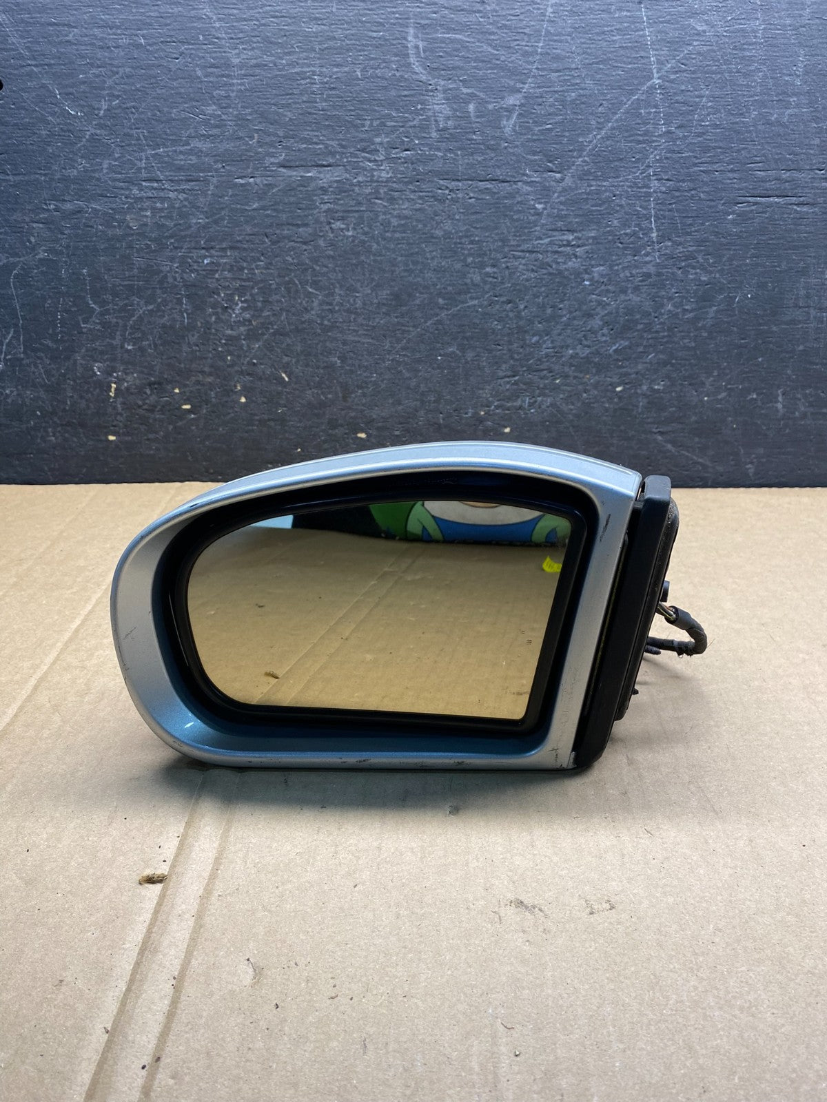 2005 to 2007 Mercedes-Benz C Class Left Driver LH View Door Mirror AG3671 DW9