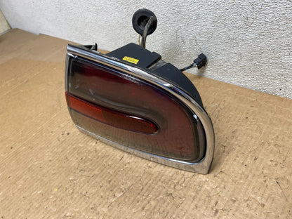 1997-1998 Buick Park Avenue Ave Right Passenger Rh Side Tail Light G0751 KC1