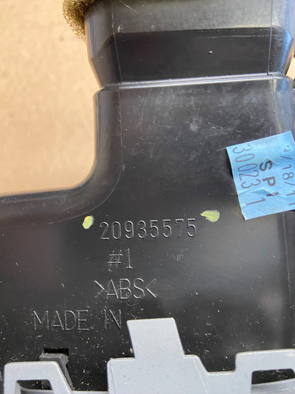 2007 to 2014 Silverado Front Left Driver Headlight Switch Air Vent AF2419 DG4