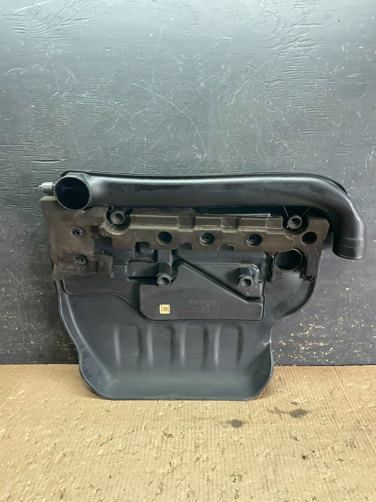 2013 to 2016 Dodge Dart 2.0L Engine Motor Cover Shield z3393  DG5