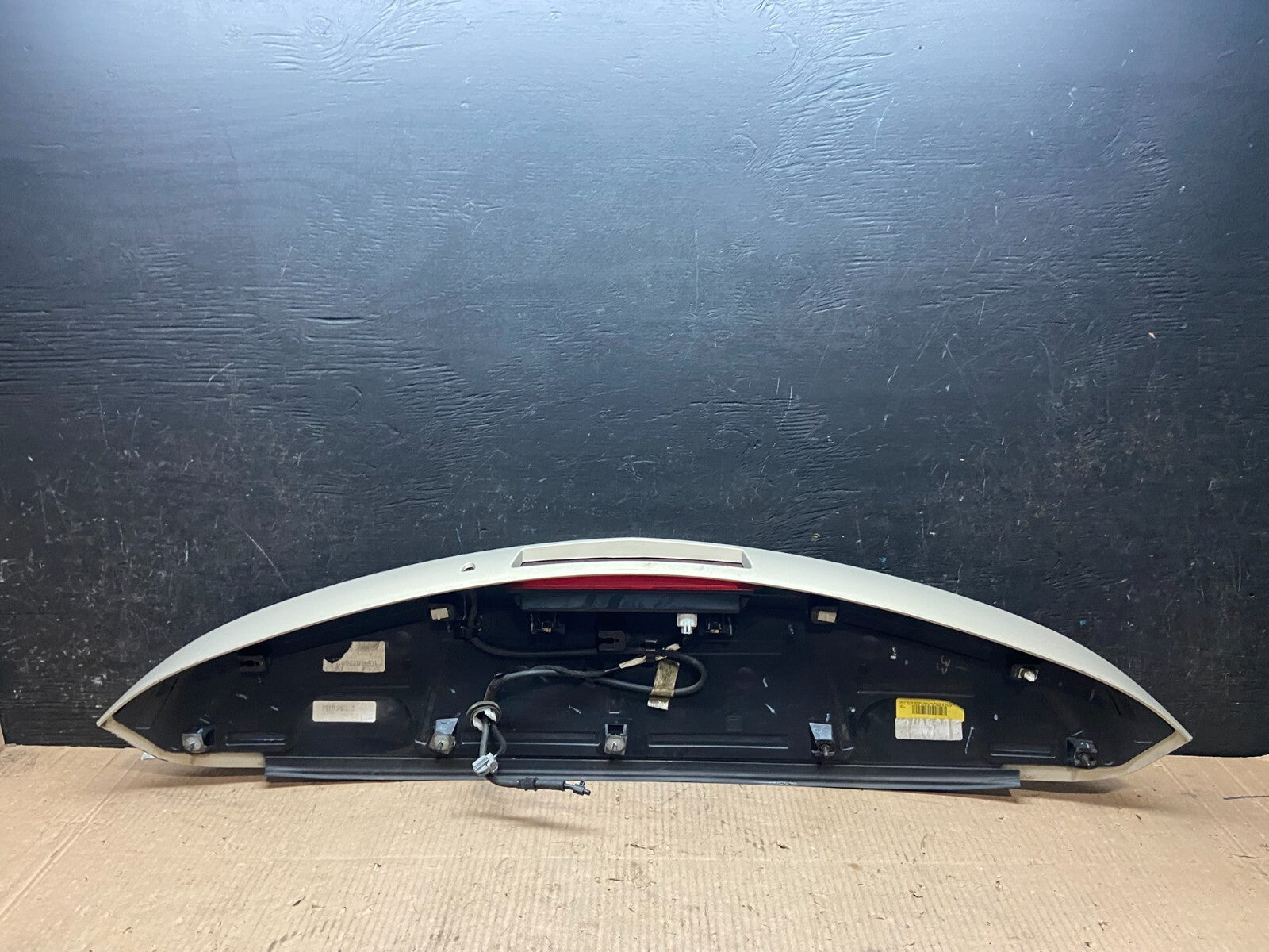 2013 to 2017 Chevrolet Traverse Rear Trunk Spoiler Wing Third Brake i3593 DG Oem6