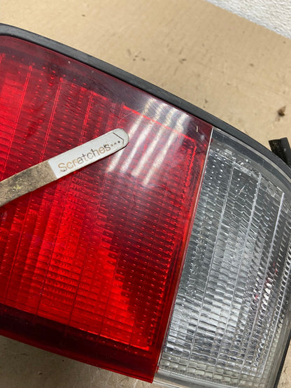 1996 1997 Honda Accord Coupe Right Passenger RH Inner Tail Light AG 6560 LK3