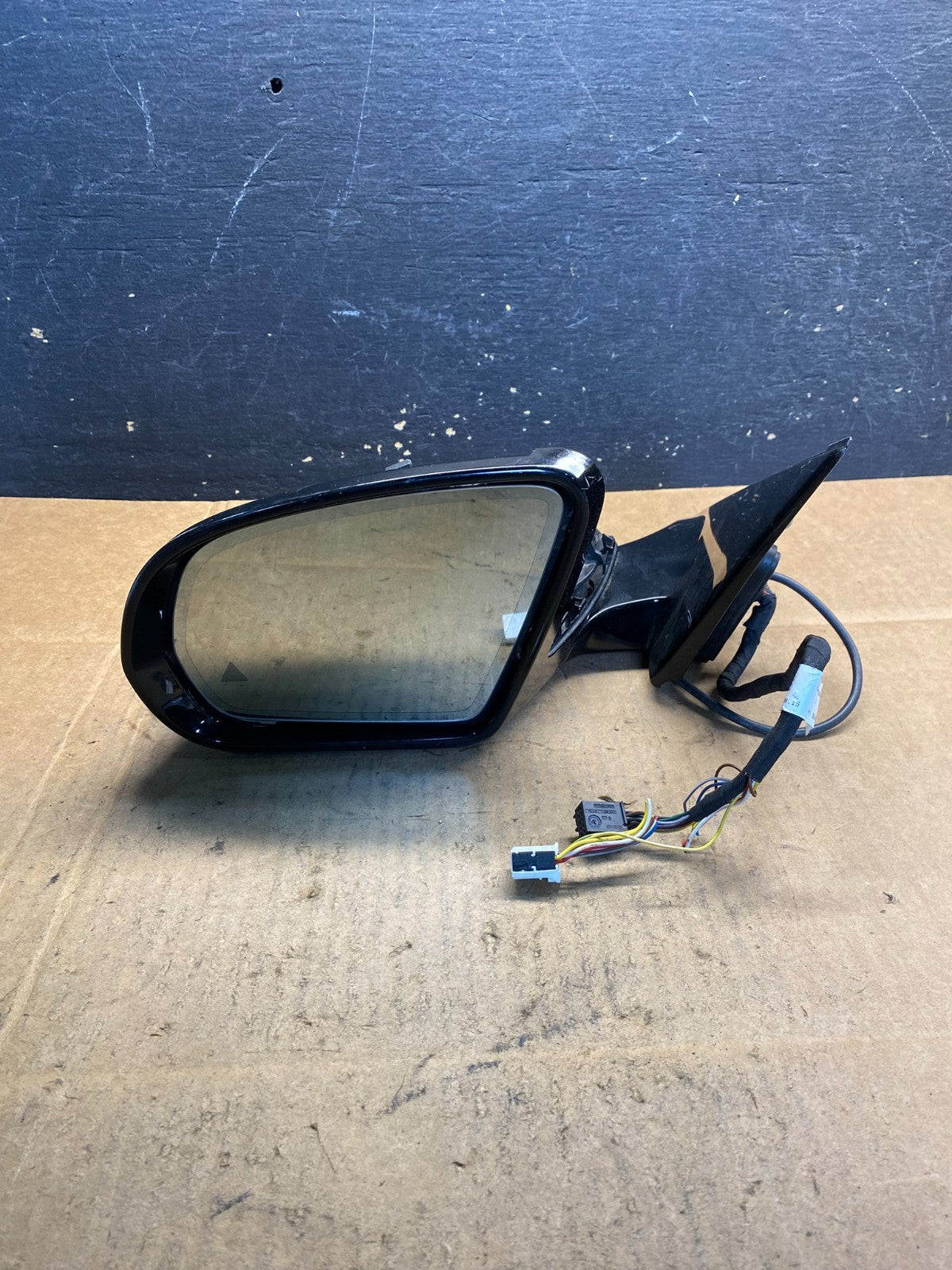 2016 to 2019 Mercedes C-Class Left Side Mirror With Blind Spot & Camera AB39027