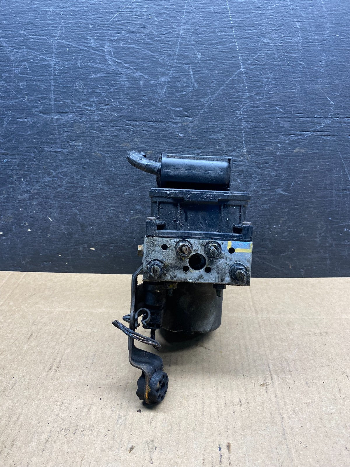 BMW X5 Series E53 ABS DSC Hydro braking unit pump 6765428 AH2043 PS1