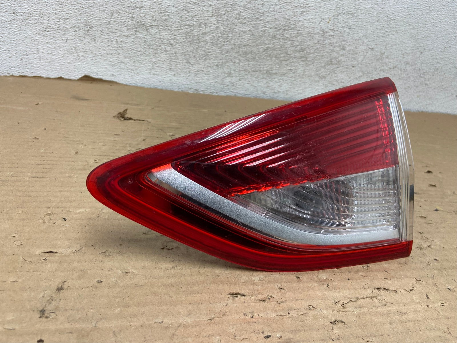 2013 to 2016 Ford Escape Right Passenger RH Side Inner Tail Light AG8294 LK1