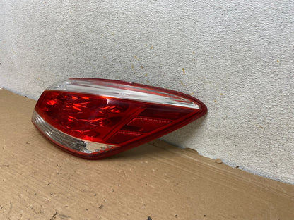 2011 - 2014 Nissan Murano Right Passenger Side RH Tail Light AH8505 LK2