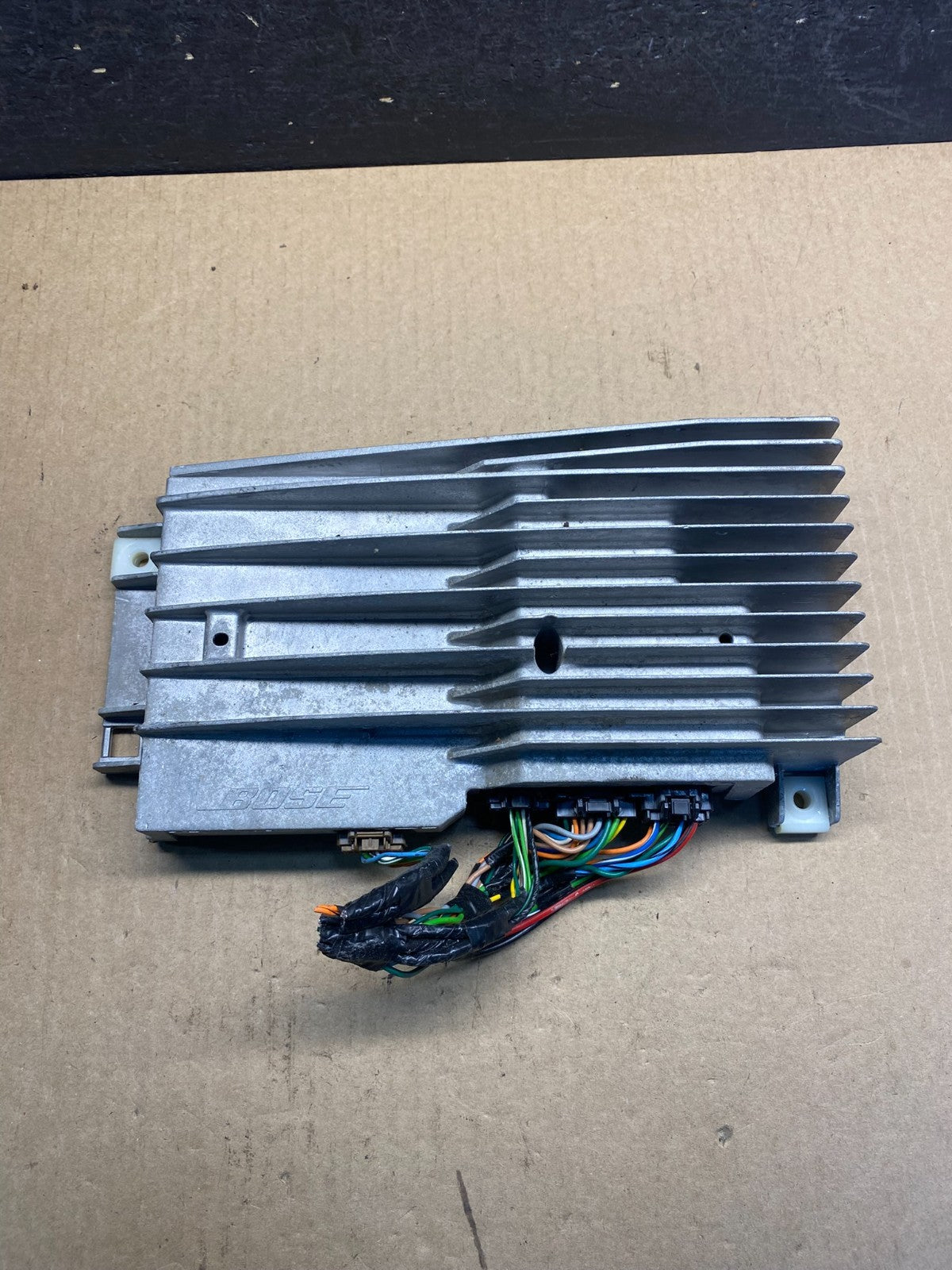2007 - 2009 Cadillac SRX Stereo Audio Radio Amplifier Module AMP AG7024 DG0