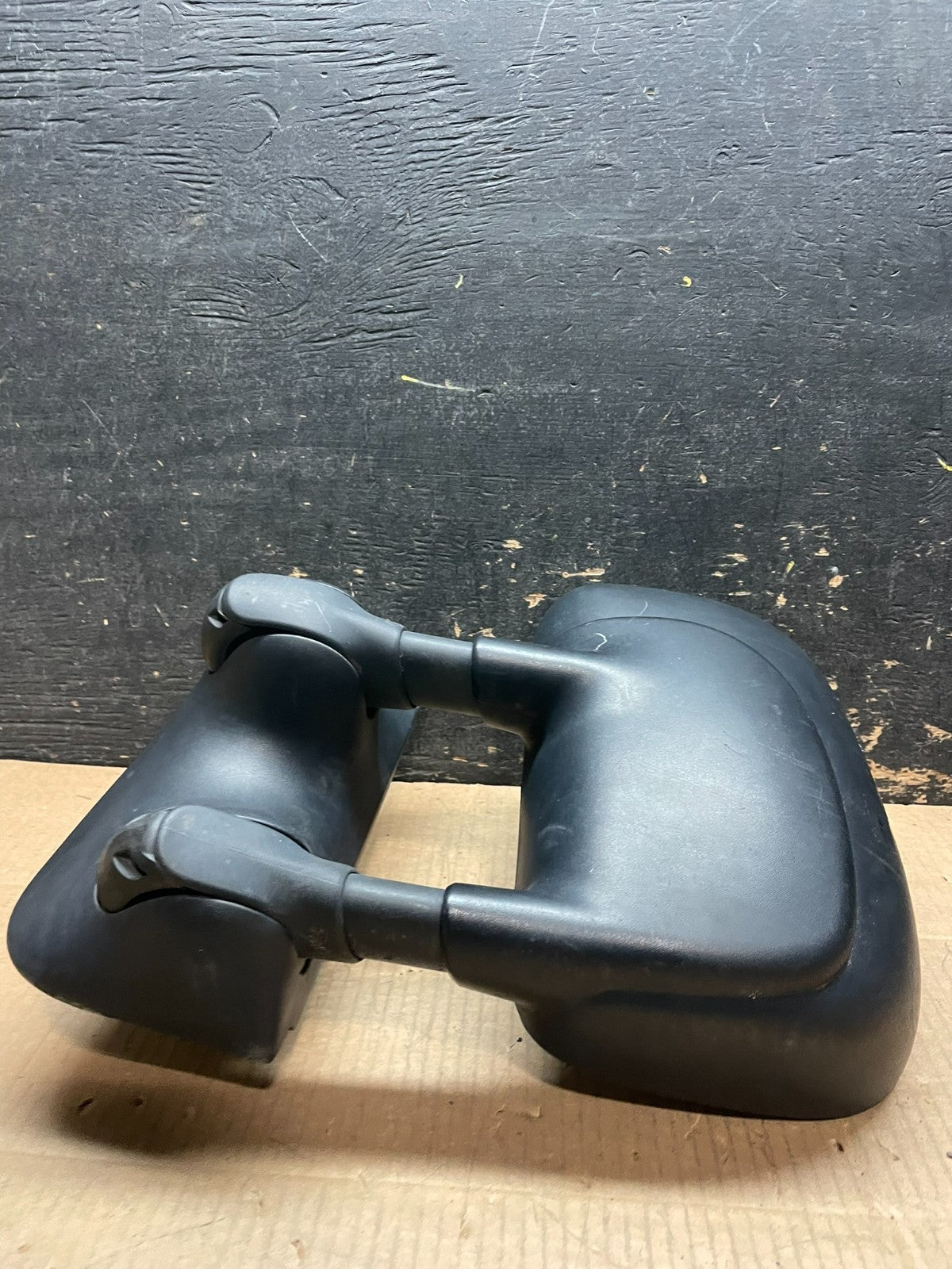2002 to 2008 Ford Econoline Van E250 Driver Left LH View Door Mirror Y1696 MS4