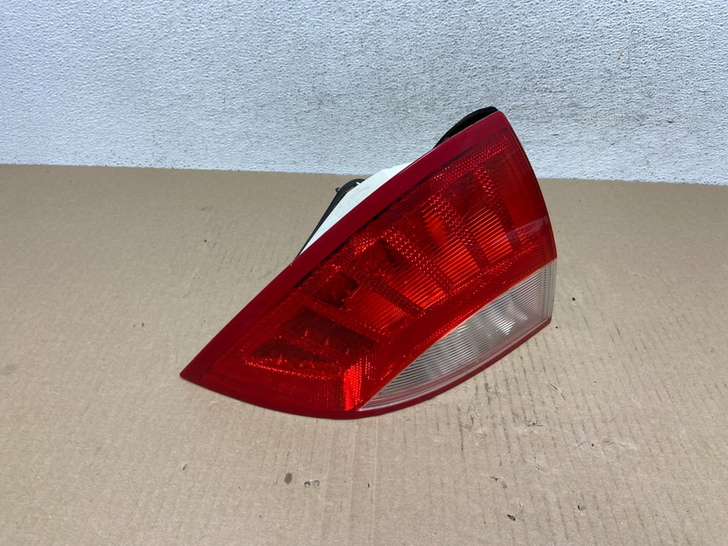 2010-211 Mercury Milan Left Driver LH Side Tail Light AF5795 DW2