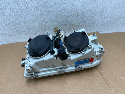 2000 - 2004 Volvo S40 Right Passenger RH Halogen Headlight AI3746 DW5