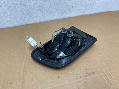 2001 - 2003 Toyota Sienna Right Passenger Rh Side Inner Tail Light AC7518 LK6